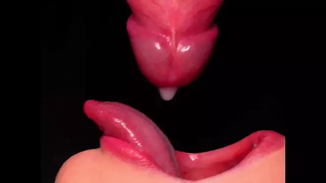 Japanese Stepmom Gives Blowjob with Cum Swallowing Finale