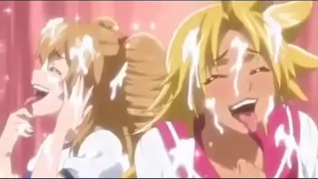 Japanese Hottie Gets Naughty in Public