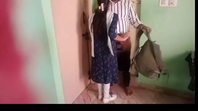 Indian Komal's Steamy Boyfriend Sex - Uncover the Enchanting Allure of This Desi Beauty