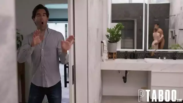 Tease Your Taste Buds with This Sexy 'Mi Casa Es Su Casa' Video Featuring Alex Jones, Melody Marks,