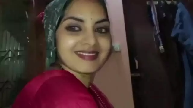 Revealing the Secrets of Desi Bhabhi: Exclusive Indian Neighbor Bhabhi Sex Video in Hindi