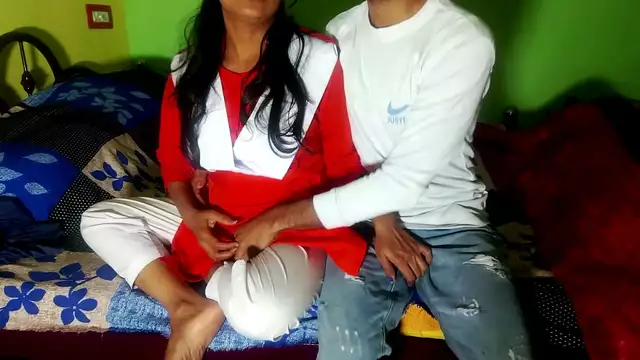 Desi School Girl's Hardcore Doggy Fucking with Boyfriend: Must-Watch Home Video!