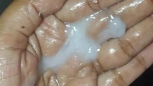 Tamil Wife Gives Incredible Oil Massage to Husband's Cock