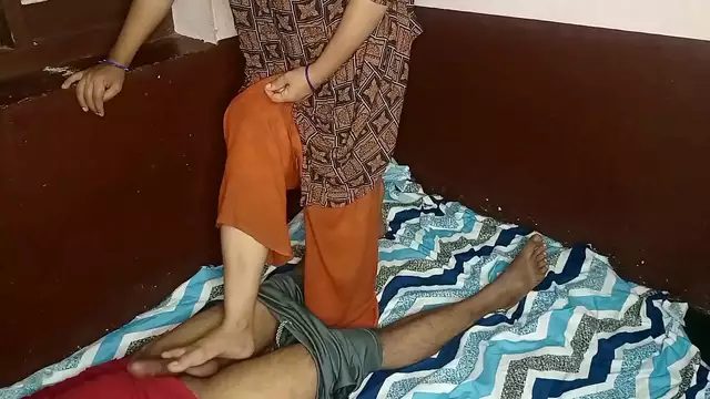Delicious Desi Goddess' Chudaai Treat after Foot Fetish and Facing Sitting