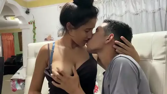 Indulge in the Luscious Touch of Your Girlfriend with a Rich Massage on Her Enchanting Body!