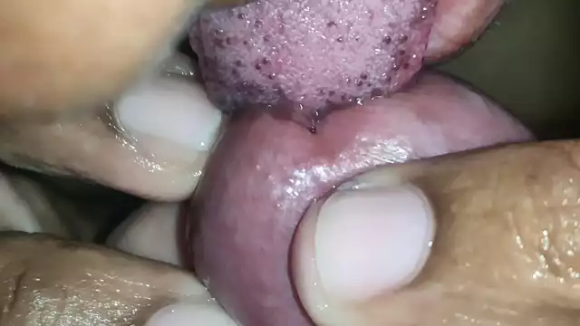 Indulge in a Luscious Blowjob with Cum on Boobs - Desi Beauty's Ultimate Pleasure