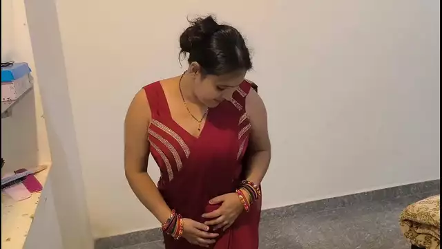 Red Saree Fetish: Non-Stop Chudai Action!