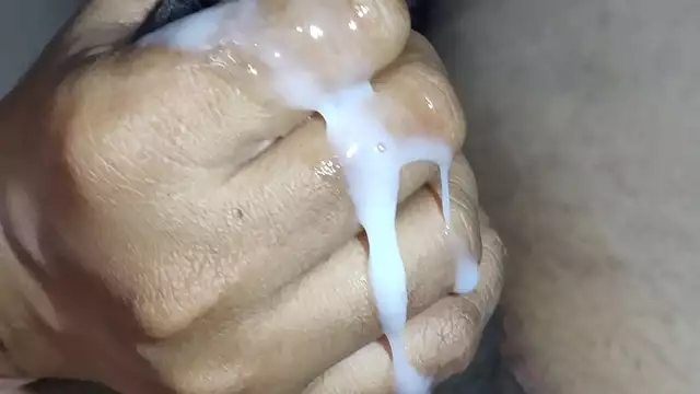Witness the Art of a Desi Wife's Hand Job SKILLS!
