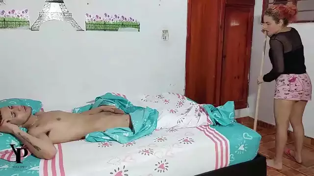 Seductive Stepmom Gets HIJASTRO's Cum Filling Her Cunt - Part 1