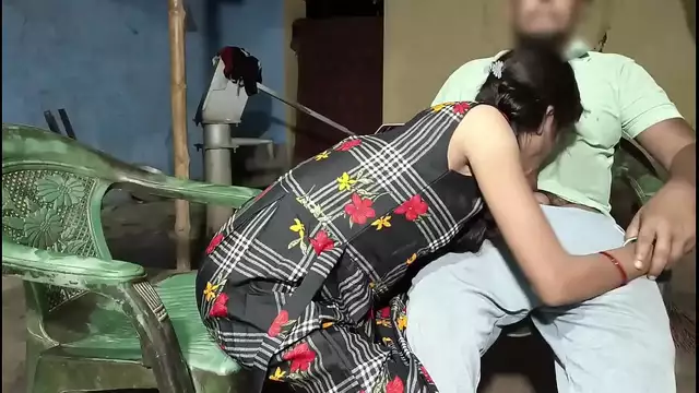 Enchanting Monika's Cute Blowjob and Sexy Homemade Video – A Pleasure for Your Eyes Only!