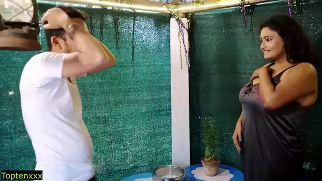 Indulge in the Sensual Pleasures of a Gorgeous Indian Bhabhi