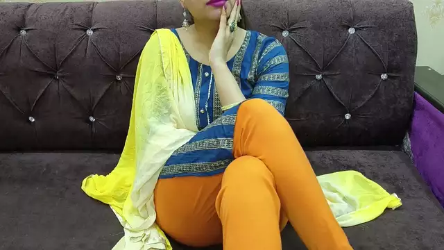 Fiery Desi Stepbrother Teaches Sex Lessons to His Alluring Step Sister in hindi audio