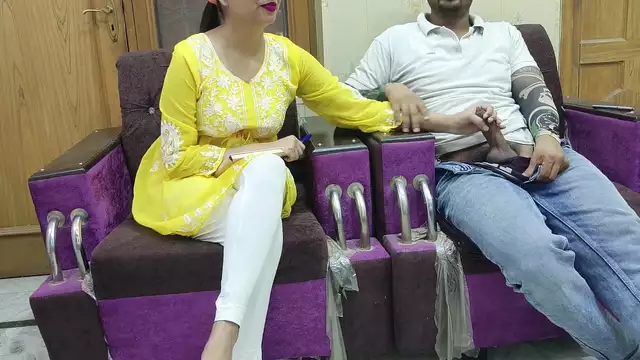 WATCH: Hot Sex Scandal of Real School Student and Tutor in Hindi Voice