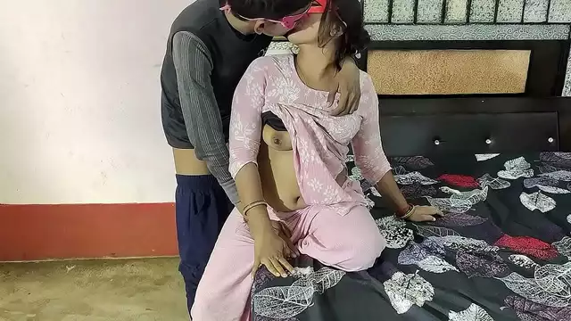 Desi Sensation! Soniya Bhabhi's Massive Booty Anal Romp