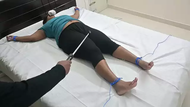 Fetish fun with a Tamil beauty - Exclusive bdsm video