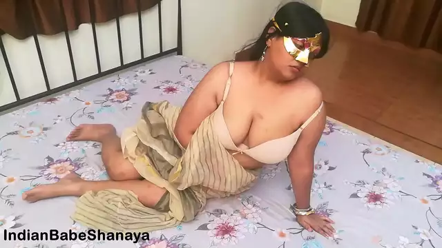 Indian MILF Bhabhi Shanaya's Luscious Natural Big Boobs and Sultry Masturbation