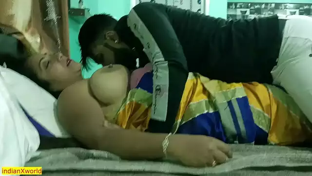 Desi Hot Kamwali Sex with young Boss&excl; Don't tell my Wife&excl;&excl;