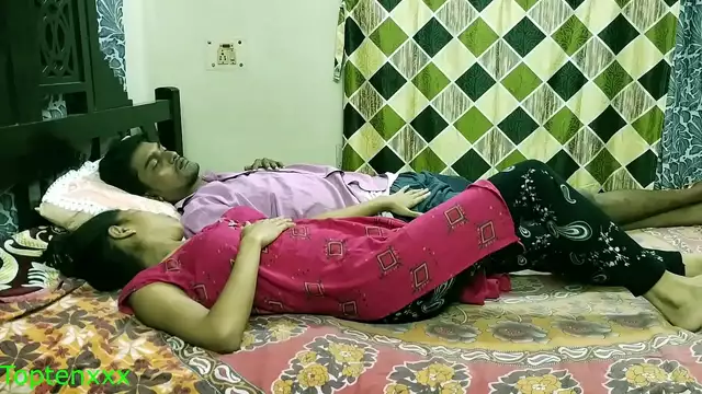 Hot Indian Wife and weak husband &excl;&excl; Penis strong nehi hota&excl;&excl; caught in hidden cam&excl;&excl;