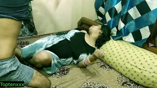 Amazing hot sex with wife Her pussy was so wet &excl;&excl; with clear hindi audio