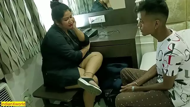 Indian Hot Madam and Student Hot Sex&excl;&excl; Amateur Sex