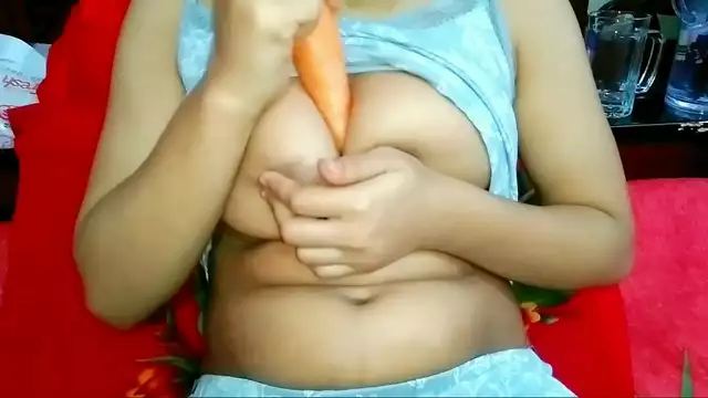 Sexy wife is desperate for hardcore sex to fulfil her sexual desire