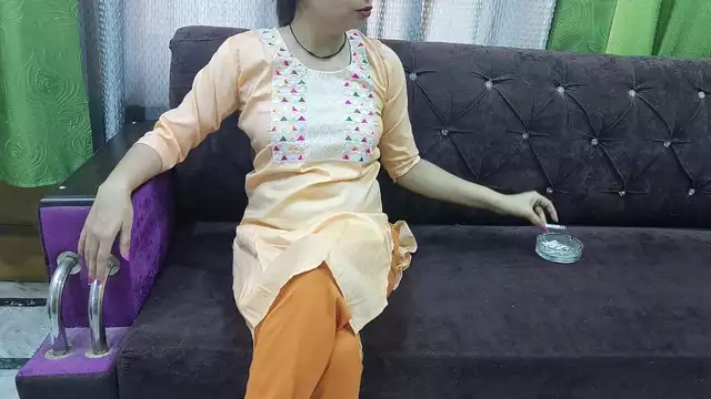 Hindi couple romance&comma; boyfriend convinces girlfriend to have first time sex with love&comma; romantic mood&comma; xxx in Hindi