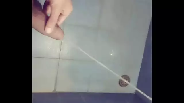 Pee masturbating cumshot cuming desi indian skype