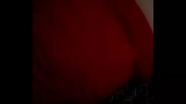 Priya desi Bhabhi masturbates on bed