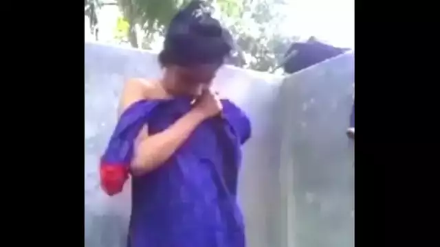 Indian Desi girl bathing video mymassagetube&period;com
