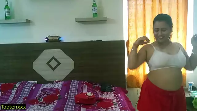 Indian Model bhabhi amazing xxx hot sex with pizza boy&excl;&excl; Model sex with dance