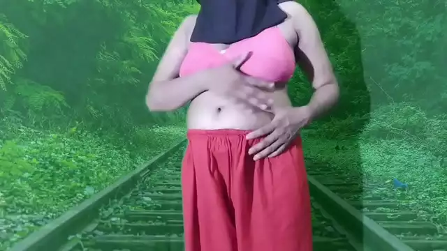 Muslim stepmom fucking&comma; Indian Hot sex