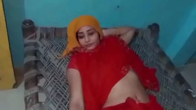 Rent owner fucked young lady's milky pussy&comma; Indian beautiful pussy fucking video in hindi voice