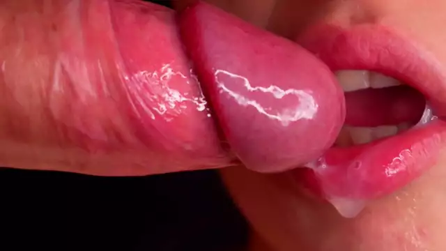 Japanese Beauty Gives Mind-Blowing Blowjob for Your FAN Dick