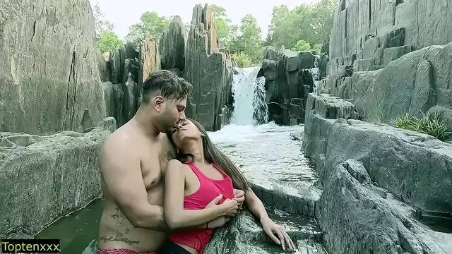 Indian Outdoor Dating sex with Teen Girlfriend&excl; Best Viral Sex