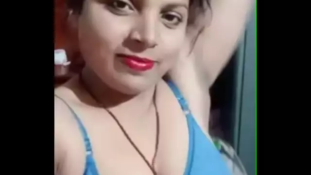 Indian beautiful aunty