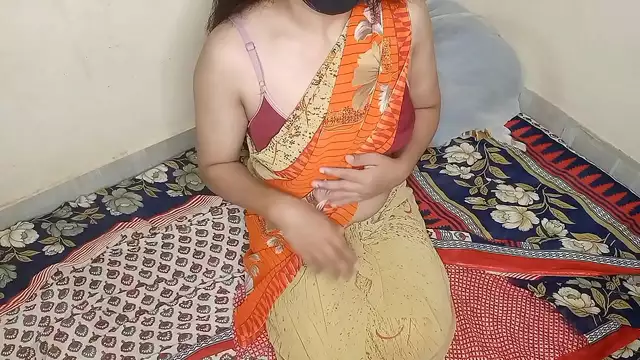 Neighbors aunty fucks young boy Hindi role play