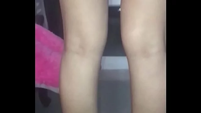 Indian &lpar;Delhi Girl&rpar; aditi chopra doing live naked sex on desichaturbate&period;com