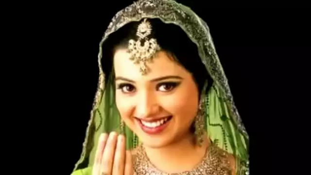 Hot Pakistani Mujra at Indian Gujjar Weddings