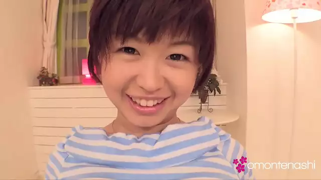 Japanese Idol Strips Down for the First Time