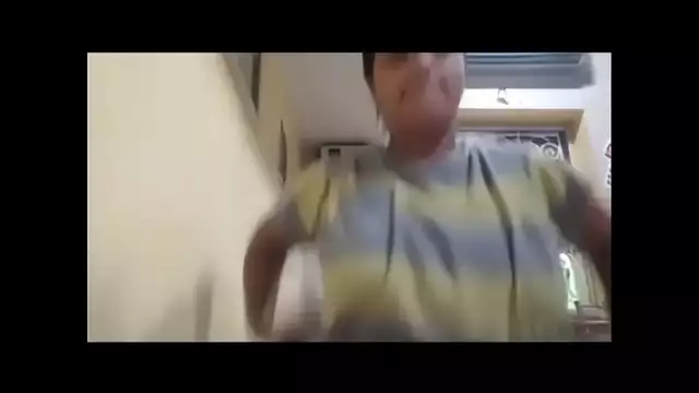 8846077 indian girl tits play