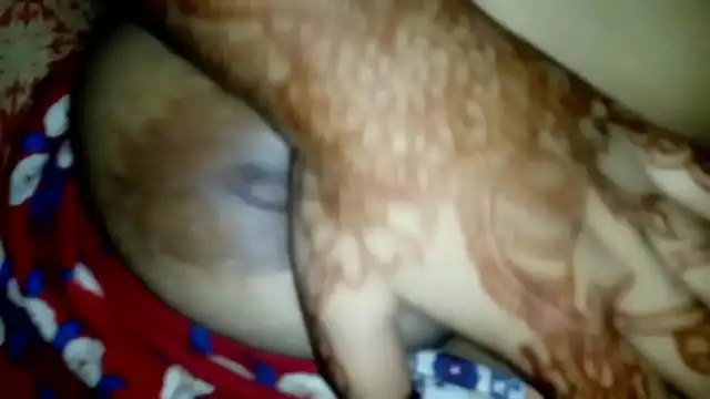 Desi Wife Show Her Big Boobs