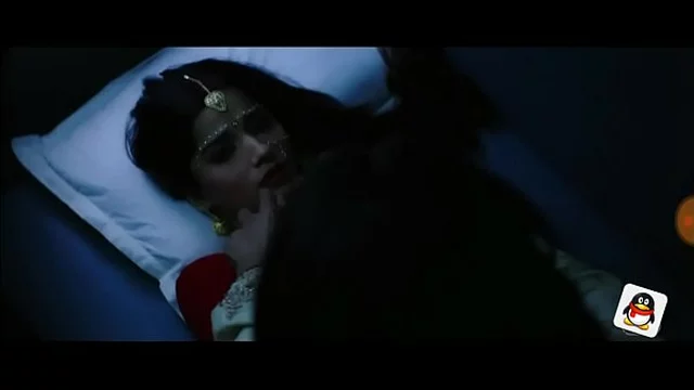 New Indian married girl fucked in train&period;