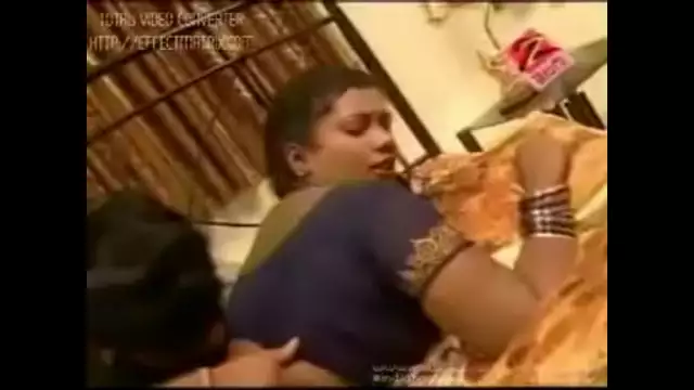 South Indian Aunty 4