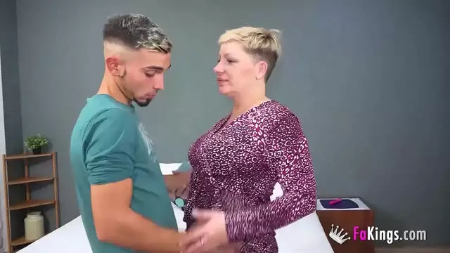 Sara Duval's Journey to Self-Discovery ~