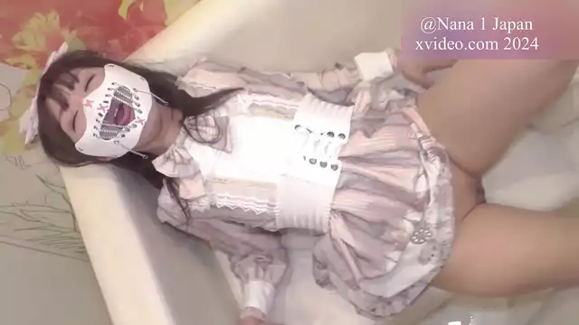 Jap Queen NANA Squirts on Camera with Wine Bottle