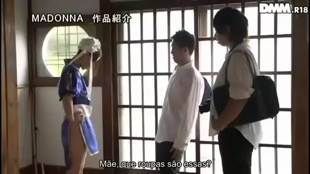 Experience the Beauty of Ayumi Shinoda in Her New Cosplay Video!