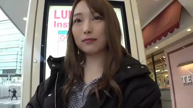 JAPANESE ENCHANTRESS Nao Kiritani in 300MAAN-517 - LUSCIOUS BODY and ALLURING SMILE