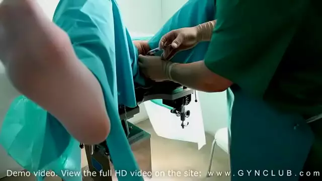 93 Gyno Exam - Get up Close and Personal with a Luscious Lady's Lower Landscape