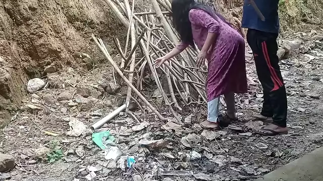 Japanese Babe Gives Explosive Blowjob