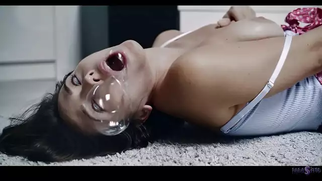 Sensual Josephine Jackson Possessed by Parasite, Fucks Eve Sweet in Hot Delight!